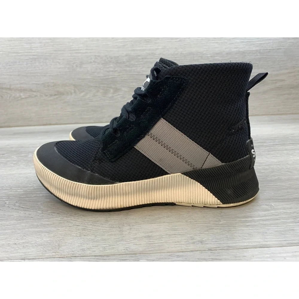 Sorel Out N About III Conquest Women's Black Sea Salt Sneakers Boots 7.5 Shoes